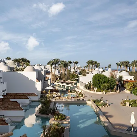 Grand Makadi - Couples And Families Only